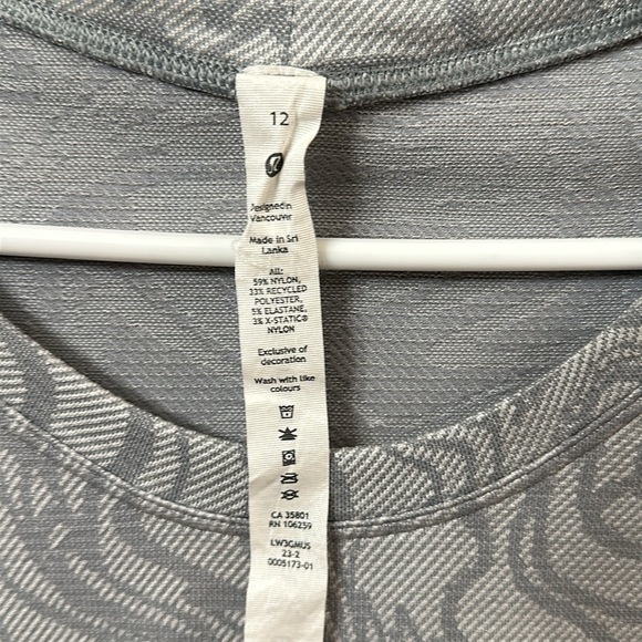 NWOT Lululemon Short Sleeve Swiftly size 12 - Picture 4 of 6
